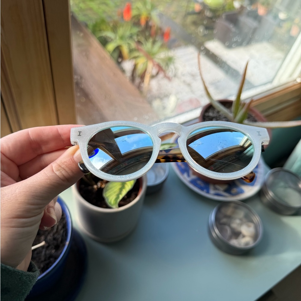 Illesteva White and Tortoise Sunglasses with silver mirror lenses